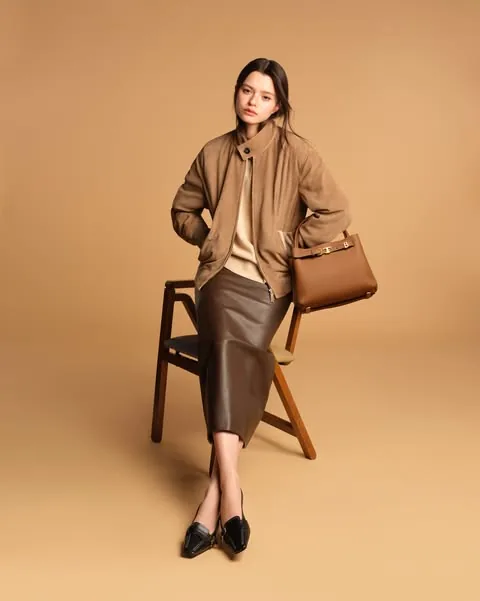 เบ็คกี้ อาร์มสตรอง แบรนด์แอมบาสเดอร์ Tod's เบ็คกี้ อาร์มสตรอง แบรนด์แอมบาสเดอร์ Tod's