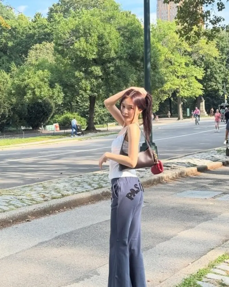 เลิฟ ภัทรานิษฐ์ Instagram อัปเดต 2569 รูปที่ 2 เลิฟ ภัทรานิษฐ์ ภาพอัปเดตจาก Instagram ลำดับที่ 2
