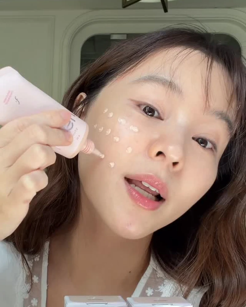 ออม สุชาร์ ภาพอัปเดตจาก Instagram ลำดับที่ 23