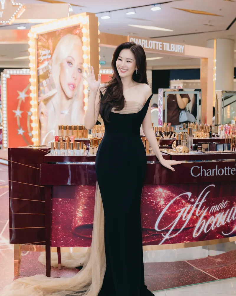 แอปเปิ้ล ลาภิสรา อินทรสูต รูปที่ 4 แอปเปิ้ล ลาภิสรา อินทรสูต รูปที่ 4