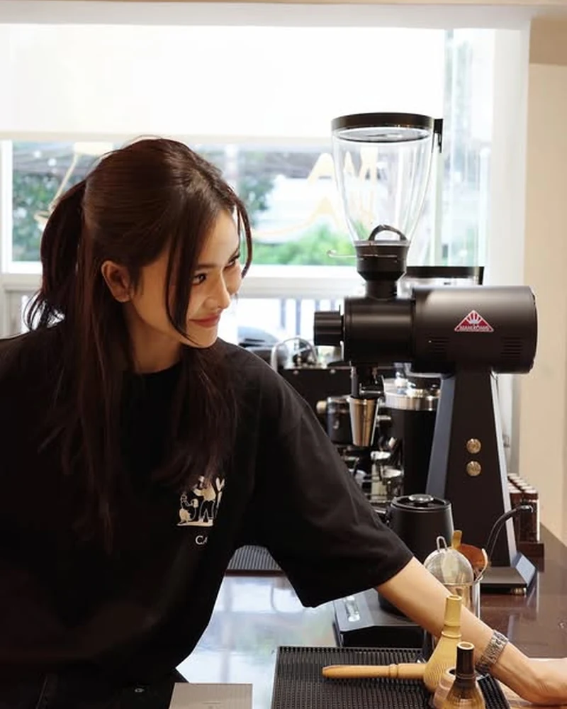 อิงฟ้า วราหะ ภาพอัปเดตจาก Instagram เดือนตุลาคม 2569 ลำดับที่ 7