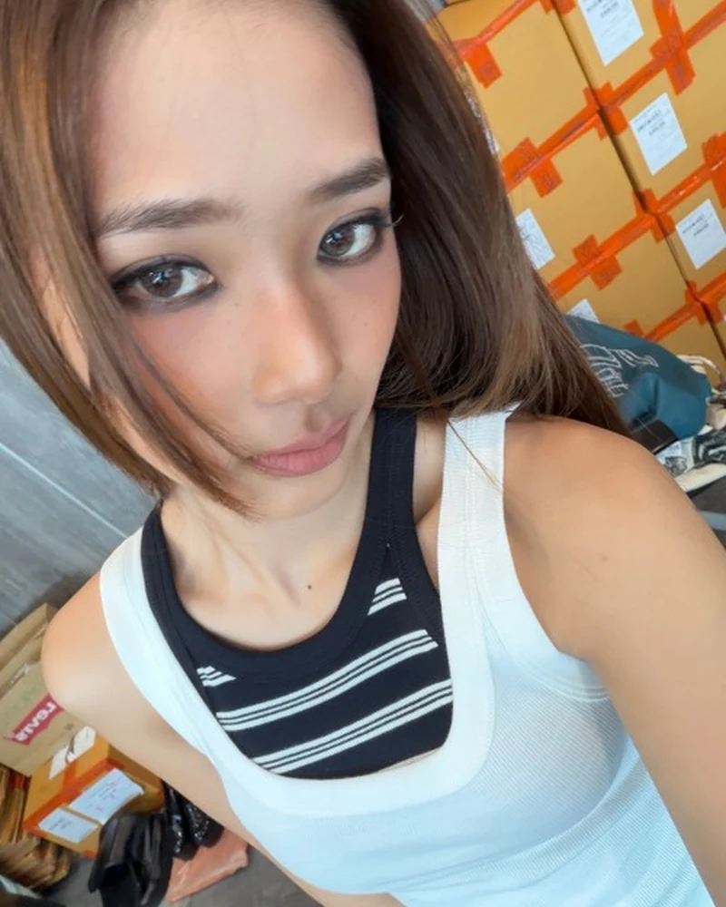 ฟิล์ม รชานันท์ Instagram อัปเดต ตุลาคม 2569 รูปที่ 1 ฟิล์ม รชานันท์ ภาพอัปเดตจาก Instagram เดือนตุลาคม 2569 ลำดับที่ 1