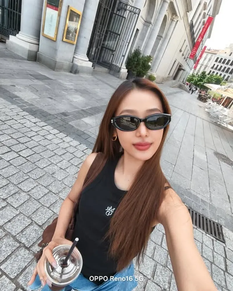 ฟิล์ม รชานันท์ Instagram อัปเดต ตุลาคม 2569 รูปที่ 24 ฟิล์ม รชานันท์ ภาพอัปเดตจาก Instagram เดือนตุลาคม 2569 ลำดับที่ 24