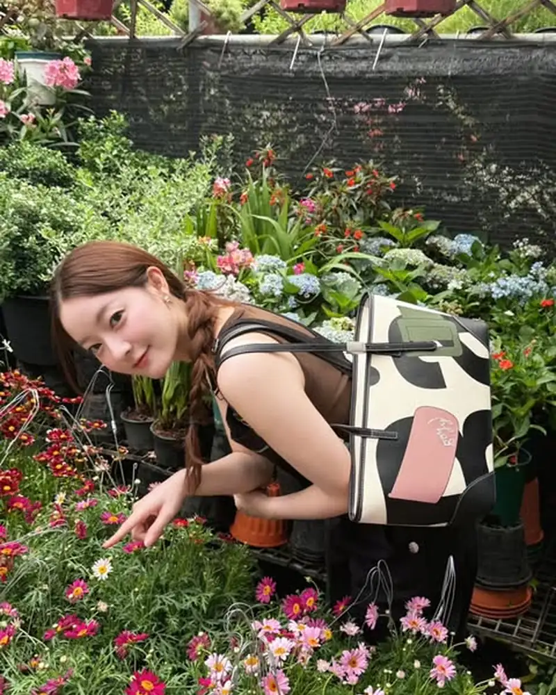 อิ้งค์ วรันธร ภาพอัปเดตจาก Instagram ลำดับที่ 11