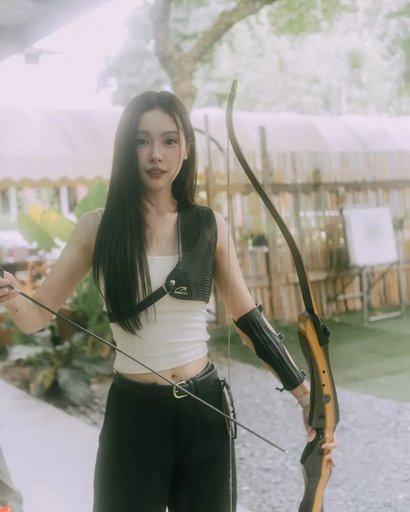 อุ้ม อิษยา ภาพที่ 08