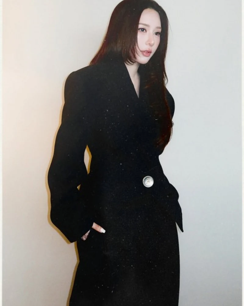 ญดา นริลญา ภาพอัปเดตจาก Instagram ลำดับที่ 1